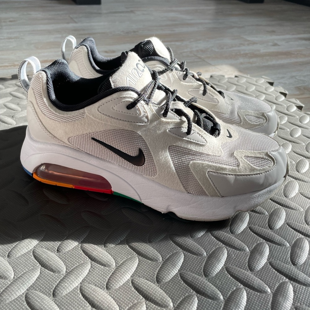 Air Max 200